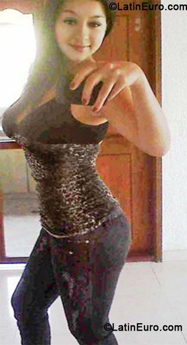 Date this athletic Colombia girl Angie from Villavicencio CO10552