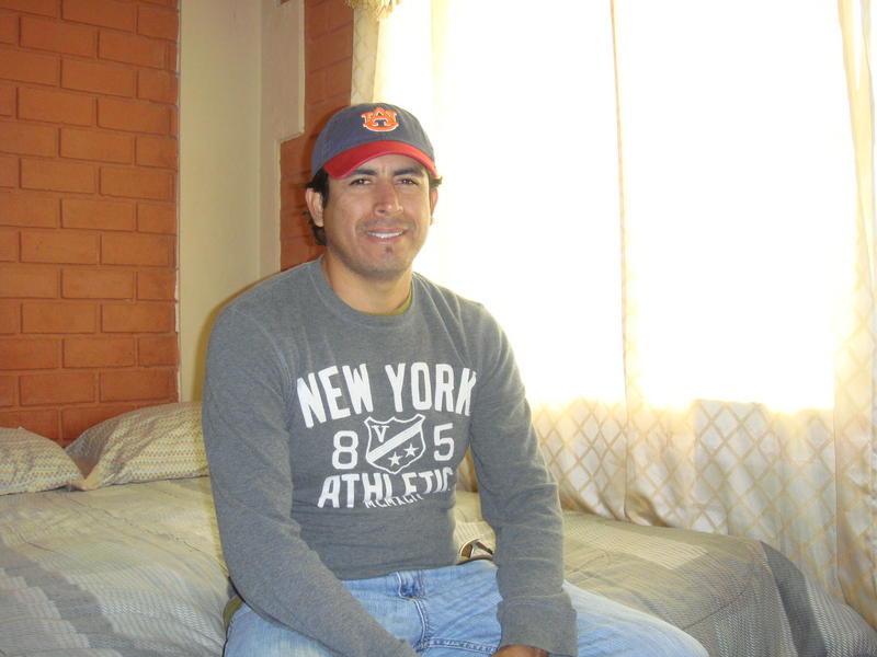Date this young Peru man Sandro from Lima PE631