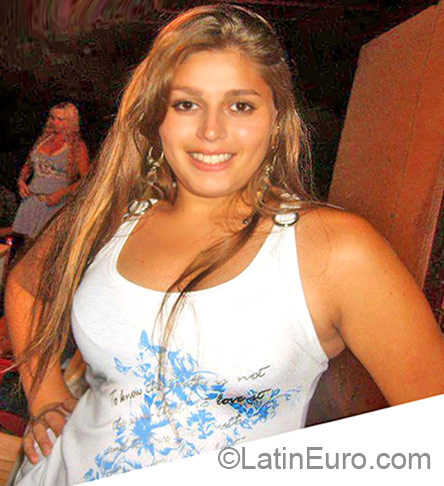 Date this exotic Brazil girl Fernanda from Uberaba BR6834