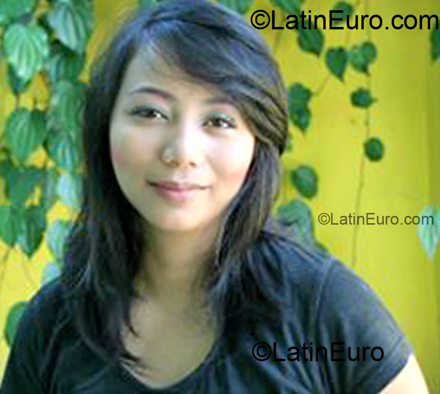 Date this passionate Philippines girl Ciara from Leyte PH491