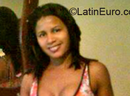 Date this passionate Dominican Republic girl Susana from Santo Domingo DO12325