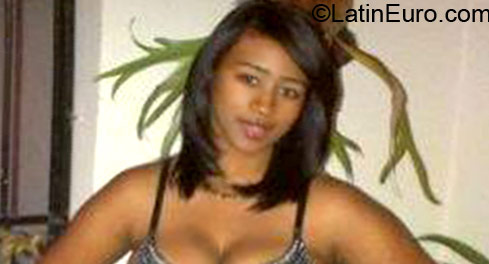 Date this sultry Dominican Republic girl Awilda from Santiago DO12341
