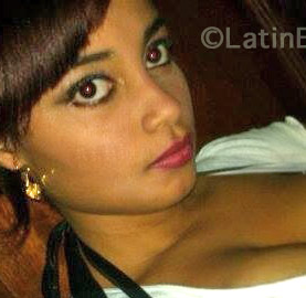 Date this sensual Dominican Republic girl Damara from Santo Domingo DO13127