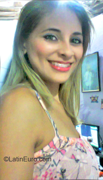 Date this sensual Brazil girl Vagni from Fortaleza BR9500
