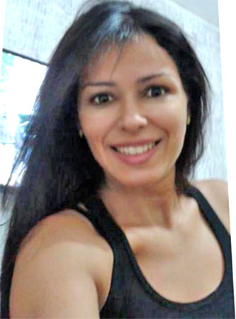 Date this happy Brazil girl Raquel from Joao Pessoa BR7741