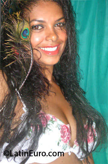 Date this beautiful Brazil girl Edvania from Recife BR7865