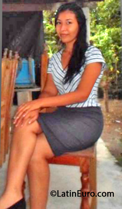 Date this lovely Guatemala girl Isabel from Guatemala City GT58