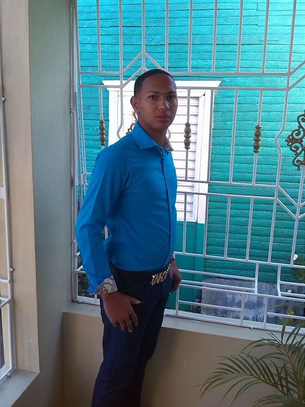 Date this charming Dominican Republic man Deivi jesus from Santo Domingo DO16490