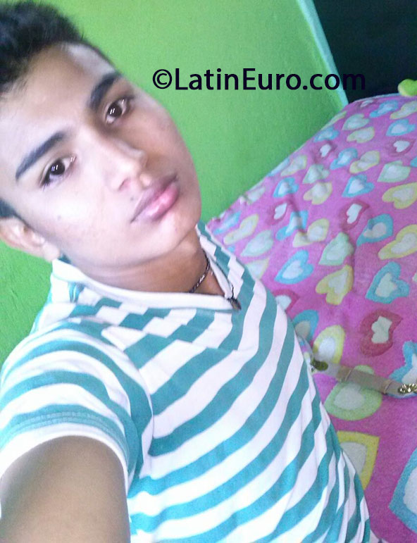 Date this good-looking Colombia man Diego from ibague CO13532