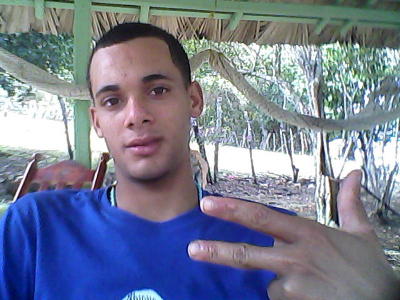 Date this young Dominican Republic man Felix jose from Sntiago Rodrigue DO17352