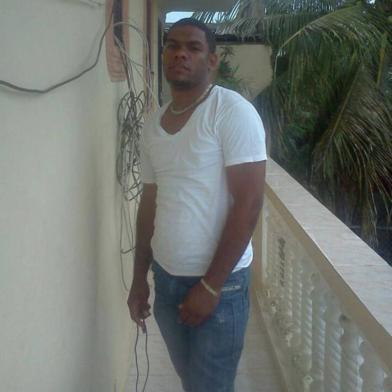 Date this nice looking Dominican Republic man Juancarlos0303 from Bavaro DO17364