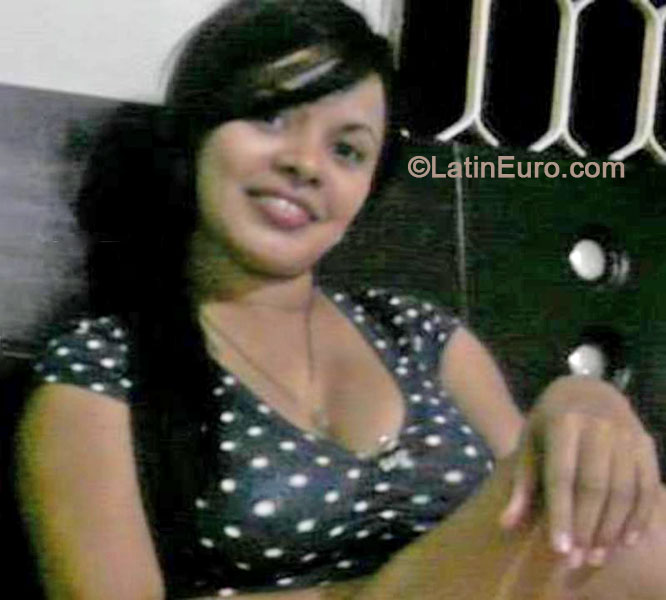 Date this gorgeous Colombia girl Kelly from Sincelejo Sucre CO14561