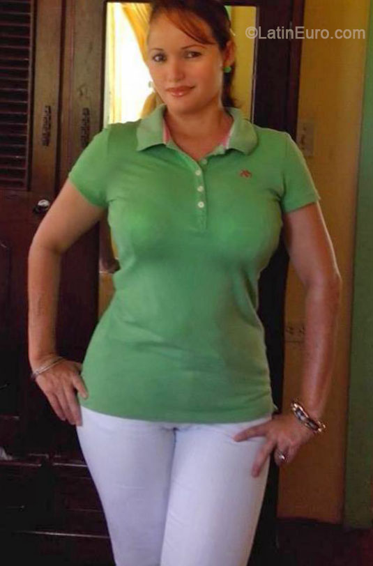 Date this hard body Honduras girl Luisa from Puerto Cortes HN909