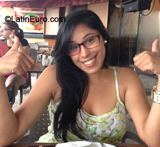 Date this good-looking Brazil girl Grasielle from Recife BR8396
