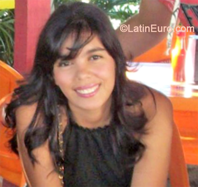 Date this good-looking Brazil girl Jessyca from Recife BR8698