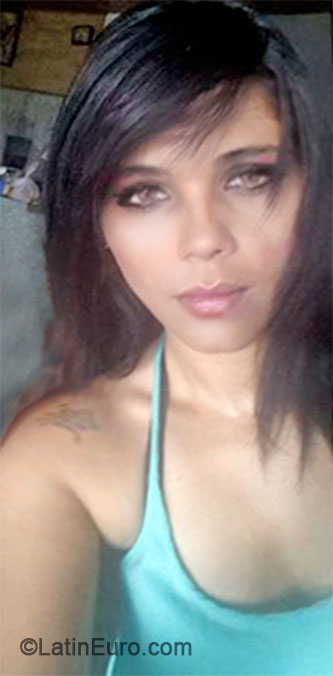 Date this lovely Costa Rica girl Miriam from San Jose CR283