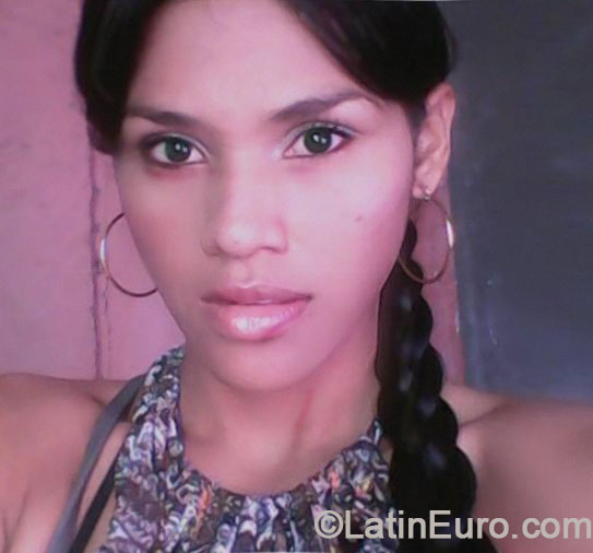 Date this funny Colombia girl Keny from Cartagena CO15034