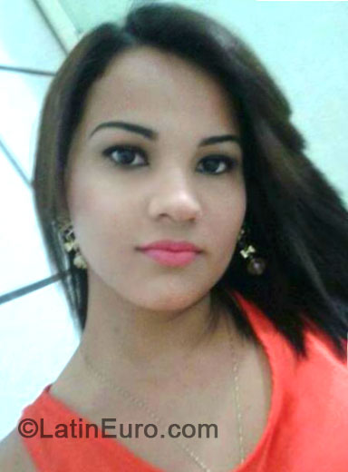 Date this hot Brazil girl Karoline from Natal BR8755