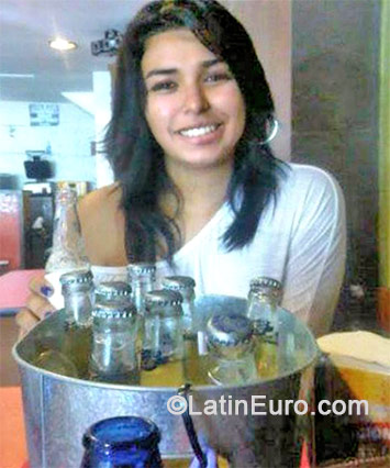 Date this athletic Venezuela girl Patricia from Caracas VE238