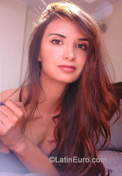 Date this gorgeous Colombia girl Katerine from Medellin CO15297