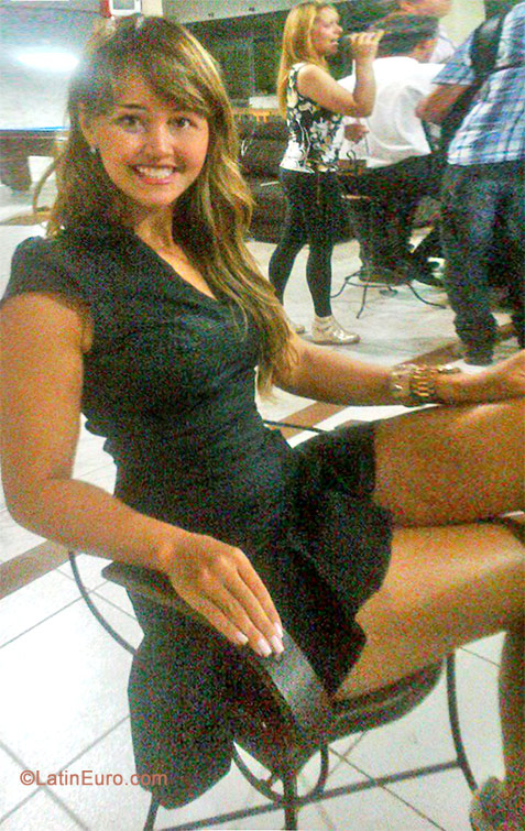 Date this delightful Brazil girl Lisa from Belo Horizonte BR8806