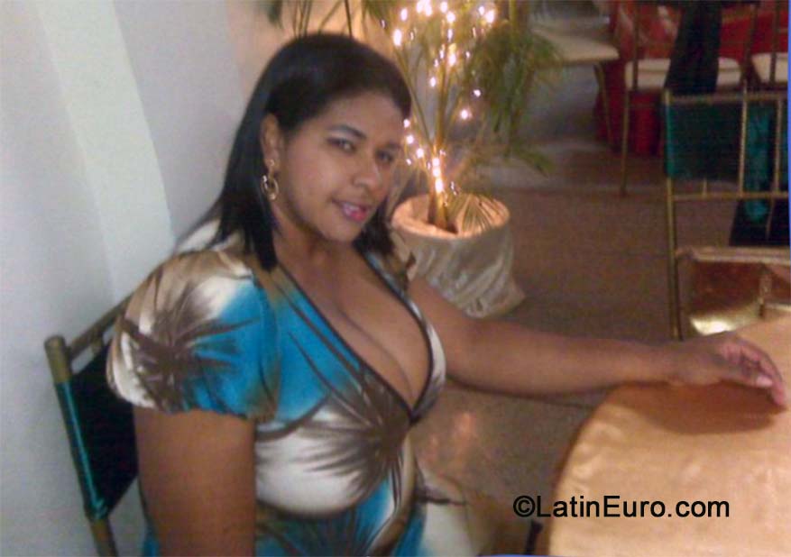 Date this stunning Venezuela girl Wilsie from Punto Fijo VE296