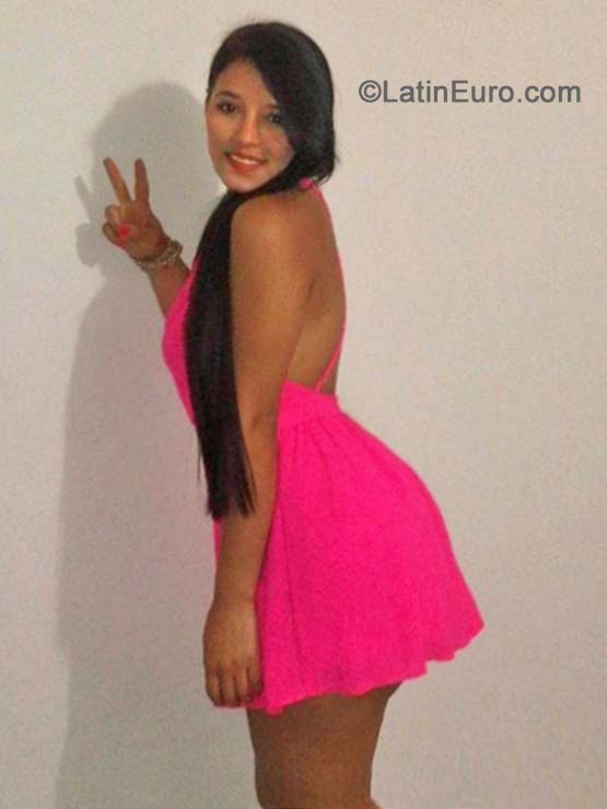 Date this fun Colombia girl Dary030721 from Bogota CO15573