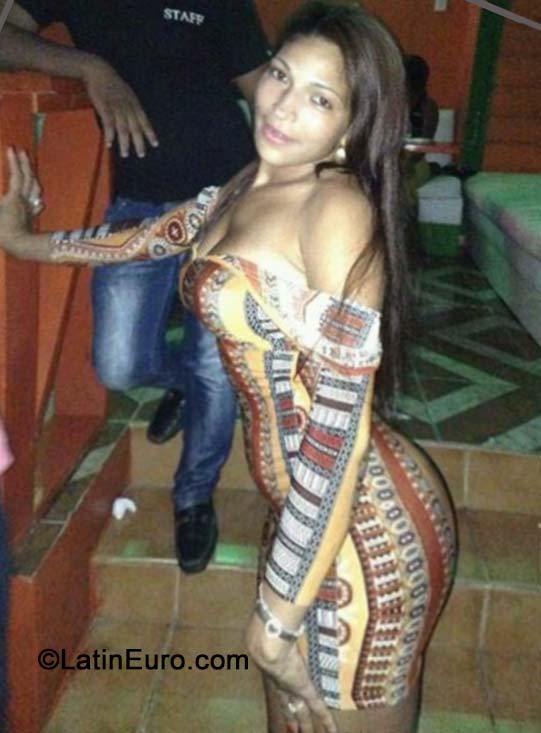 Date this stunning Dominican Republic girl Yulissa from Puerto Plata DO19663