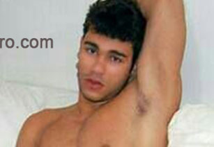 Date this pretty Brazil man Henry from Sao Paulo BR8974