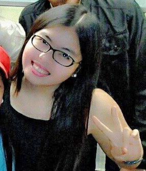 Date this lovely Philippines girl Julila from Manila PH690