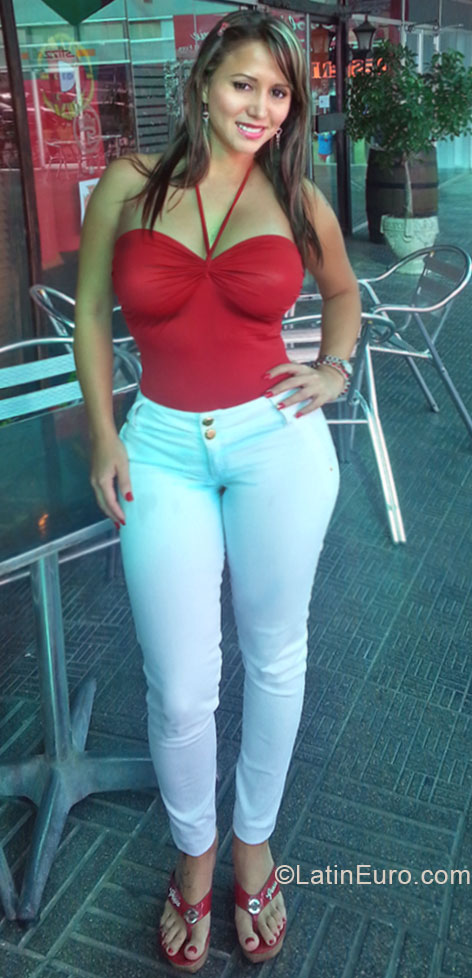 Date this tall Colombia girl Tatiana from Cali CO16533