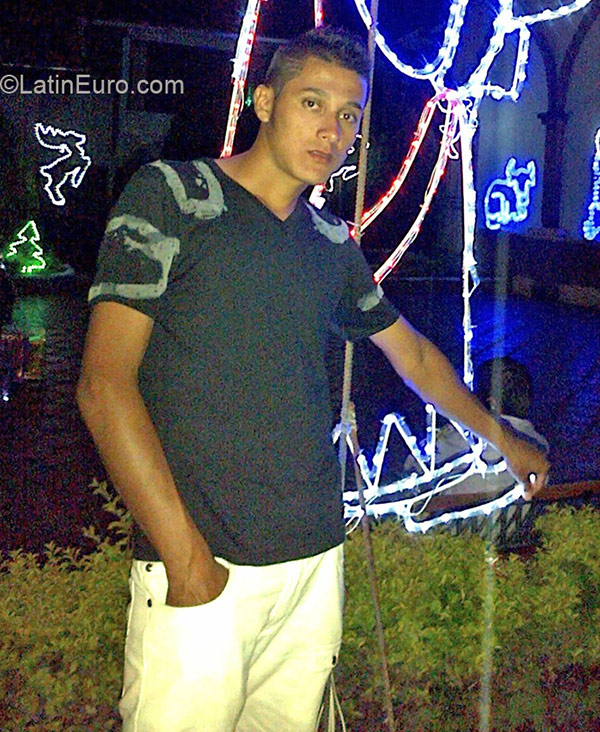 Date this hot Colombia man Sergio from Bogota CO16713