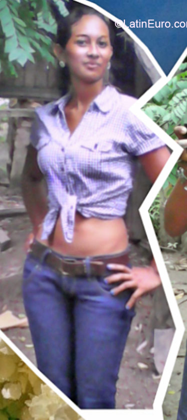 Date this good-looking Honduras girl Marian from La Ceiba HN1395