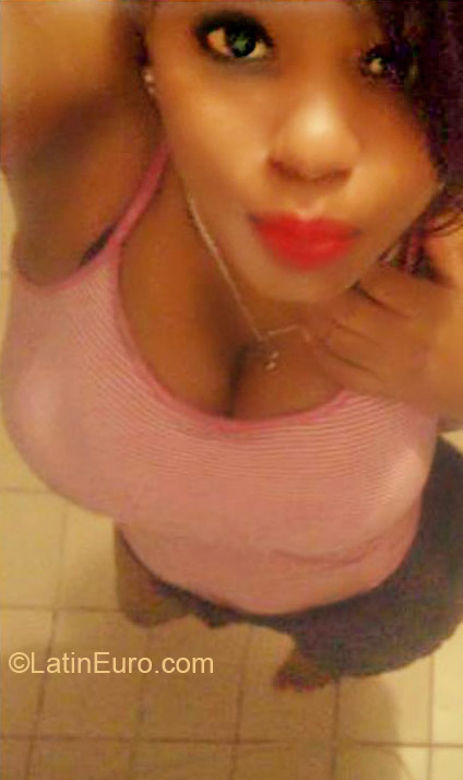 Date this exotic Dominican Republic girl Norma from Santo Domingo DO21163