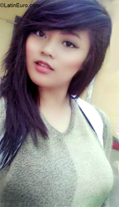 Date this georgeous Philippines girl Dona from Cavite PH747