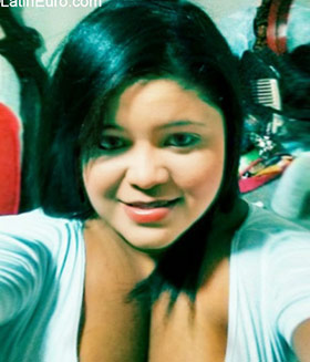 Date this pretty Colombia girl Estefany from Barranquilla CO17539