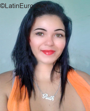 Date this georgeous Brazil girl Rute from Manaus BR9245