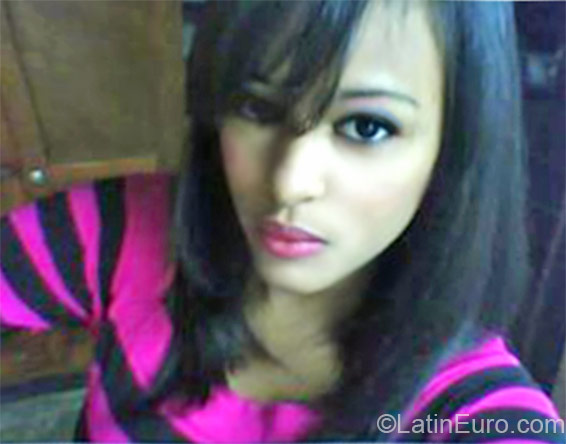 Date this georgeous Dominican Republic girl Mabelen from Santiago DO21767