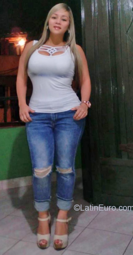 Date this fun Colombia girl Luisa from Medellin CO17224