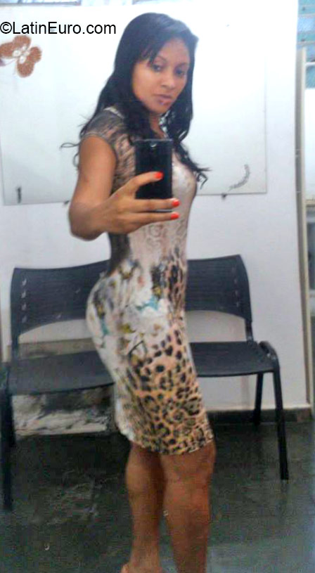 Date this stunning Brazil girl Edmeirie from Ribeirao Das Neves BR9359
