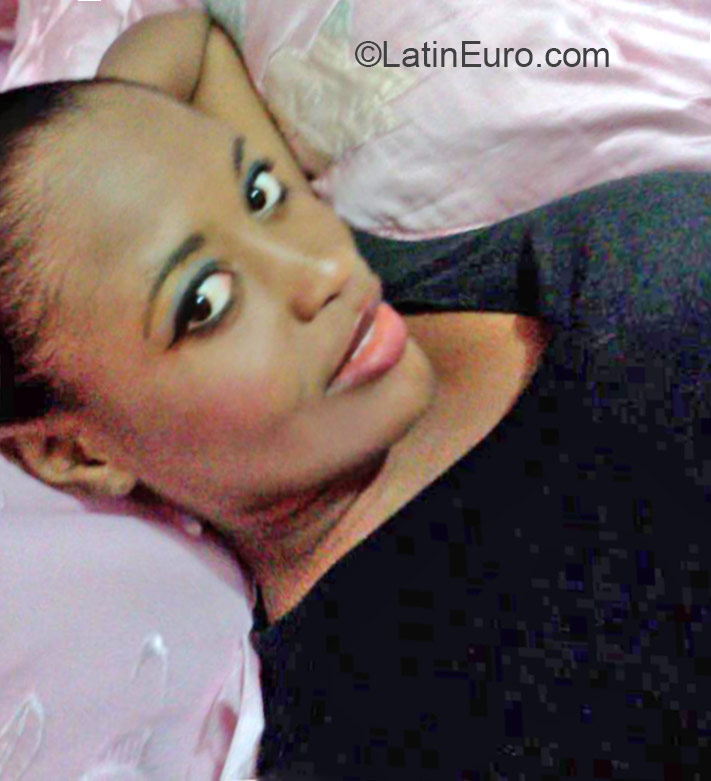 Date this passionate Jamaica girl Sha nalee from Kingston JM2105