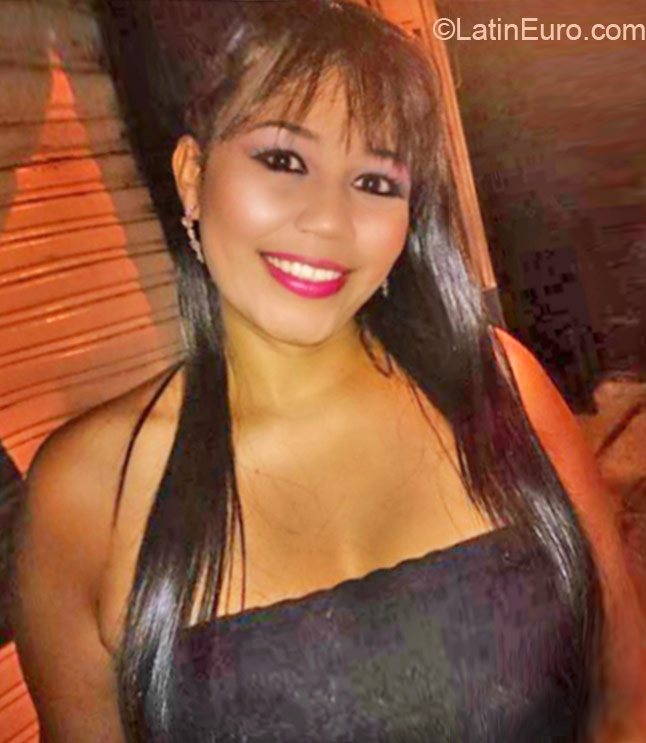 Date this athletic Colombia girl Yurley from Medellin CO17750