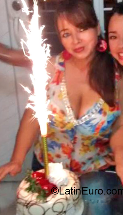 Date this exotic Colombia girl MAria from Cali CO17756