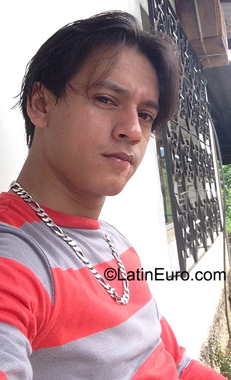 Date this attractive Honduras man Josue from San Pedro Sula HN1606