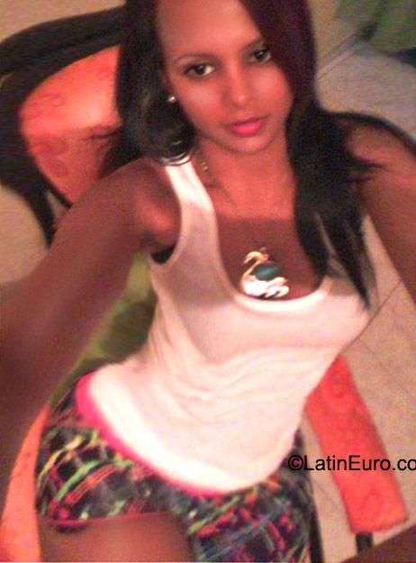 Date this exotic Dominican Republic girl Mildre from Puerto Plata DO22860