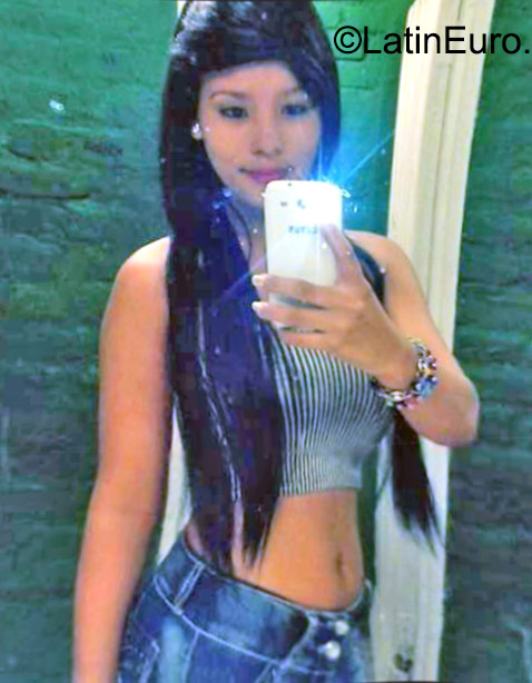 Date this stunning Colombia girl Cindy from Villavicencio CO17877