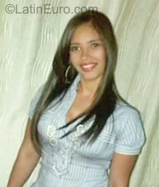 Date this lovely Dominican Republic girl Magnolia from Santiago DO23024