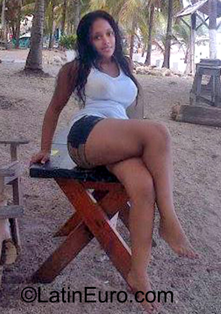 Date this delightful Dominican Republic girl Jenifer from Santo Domingo DO23151