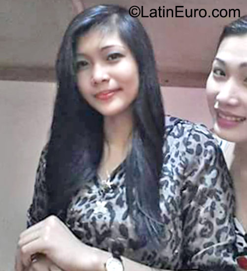 Date this sensual Philippines girl Jessie from Baguio PH824