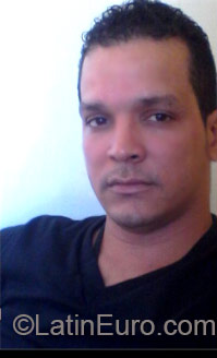 Date this gorgeous Dominican Republic man Stanly from Santo Domingo DO24143